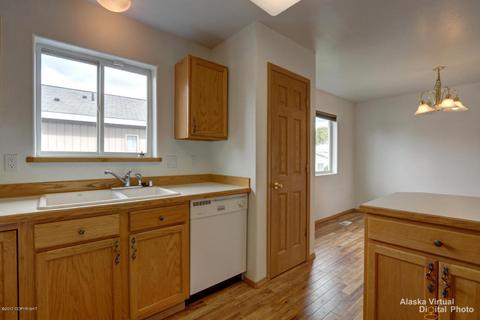 7130 Clairmont Cir, Anchorage, AK 99507 photo 14