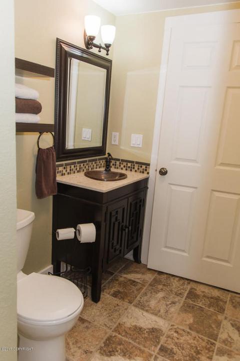 9501 Puffin Cir, Eagle River, AK 99577 photo 26