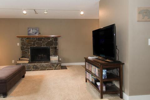 9501 Puffin Cir, Eagle River, AK 99577 photo 14