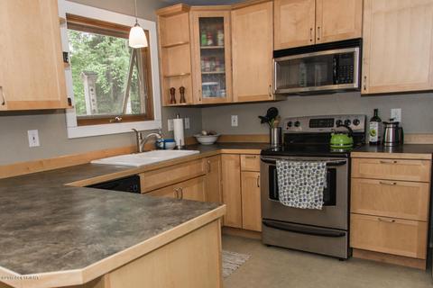 9501 Puffin Cir, Eagle River, AK 99577 photo 10