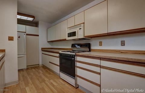 2001 Olympic Dr, Anchorage, AK 99515 photo 13