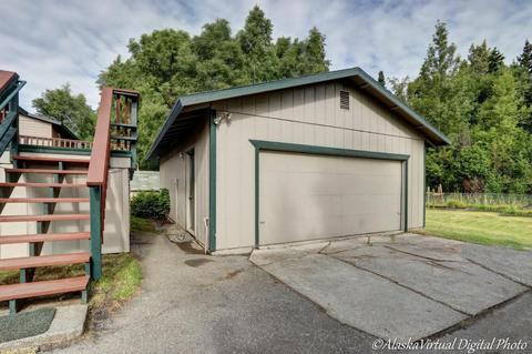 2001 Olympic Dr, Anchorage, AK 99515 photo 4