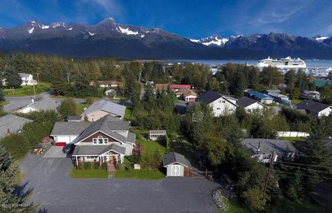1716 Phoenix Rd, Seward, AK 99664 photo 2