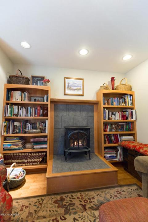 1716 Phoenix Rd, Seward, AK 99664 photo 9