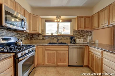 1612 Cara Loop, Anchorage, AK 99515 photo 14