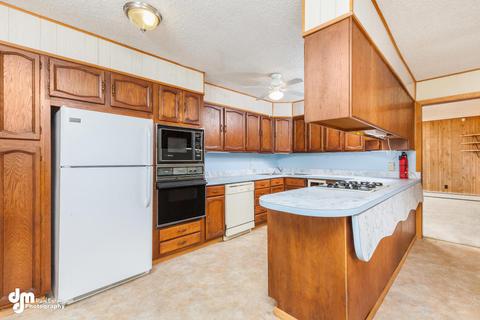 6911 E 12th Ave, Anchorage, AK 99504 photo 3