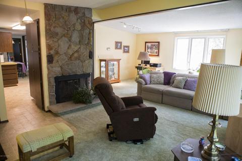 19252 First St, Eagle River, AK 99577 photo 9