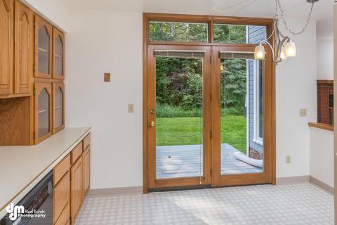 6540 Cimarron Cir, Anchorage, AK 99504 photo 10