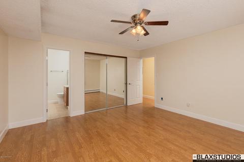 3713 E 18th Ave, Anchorage, AK 99508 photo 14