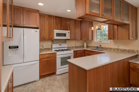 3713 E 18th Ave, Anchorage, AK 99508 photo 2
