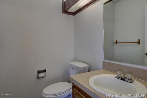 10195 Nantucket Loop, Anchorage, AK 99507 photo 3