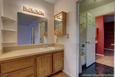 10195 Nantucket Loop, Anchorage, AK 99507 photo 17