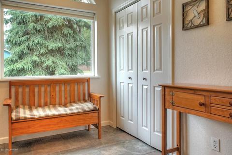 10534 Chisana St, Eagle River, AK 99577 photo 5