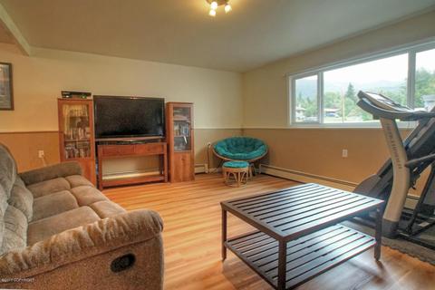 10534 Chisana St, Eagle River, AK 99577 photo 26