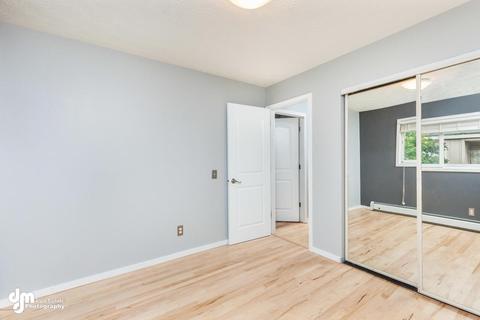 9610 Morningside Loop # B15, Anchorage, AK 99515 photo 13