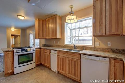 730 High View Dr, Anchorage, AK 99515 photo 13