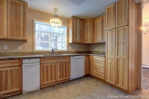 730 High View Dr, Anchorage, AK 99515 photo 10