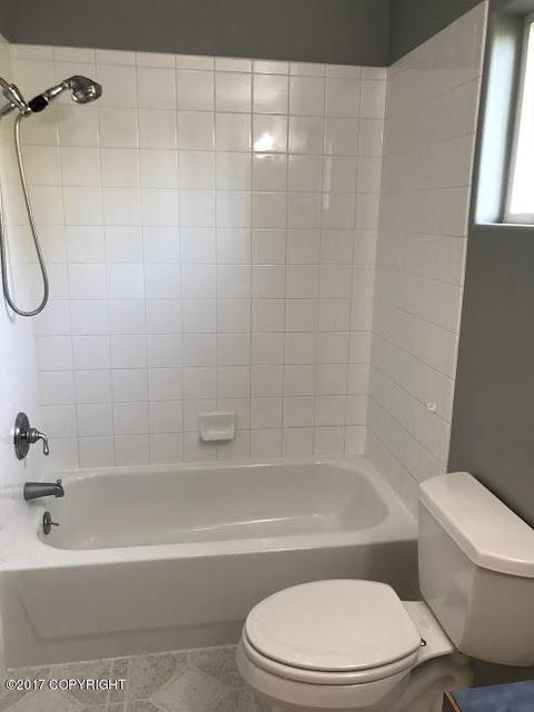 10225 Ronald Pl, Eagle River, AK 99577 photo 12