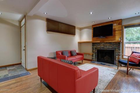 2811 Baxter Rd # 1C, Anchorage, AK 99504 photo 5
