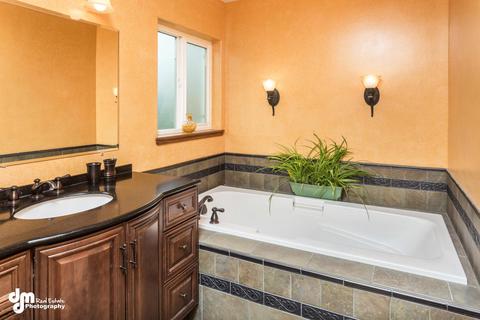 2050 S River Cir, Eagle River, AK 99577 photo 16