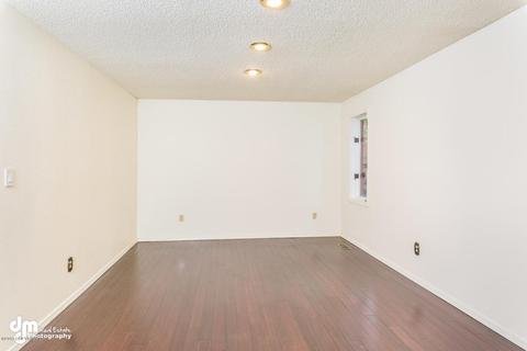9110 Jupiter Dr, Anchorage, AK 99507 photo 6