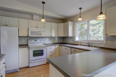 6221 Corner Tree Dr, Anchorage, AK 99507 photo 13