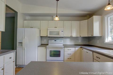 6221 Corner Tree Dr, Anchorage, AK 99507 photo 15