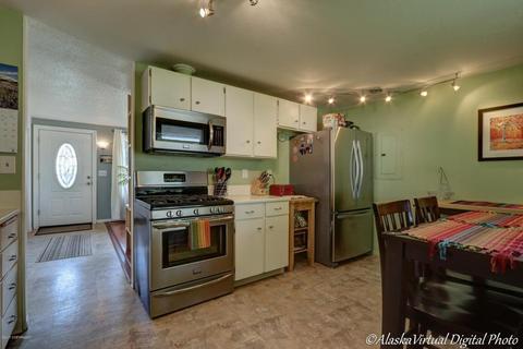 1504 Twining Dr, Anchorage, AK 99504 photo 14
