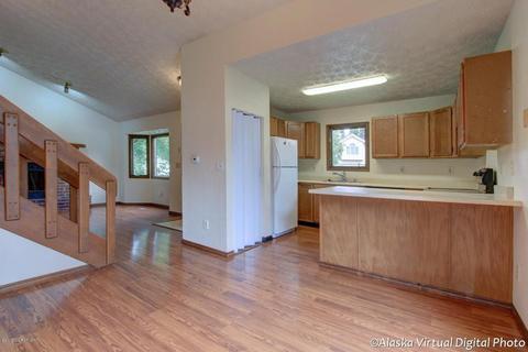 9750 Newhaven Loop, Anchorage, AK 99507 photo 7