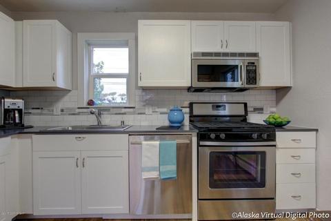 6831 E 10th Ave, Anchorage, AK 99504 photo 13