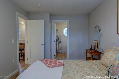 6831 E 10th Ave, Anchorage, AK 99504 photo 21