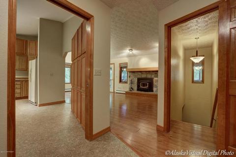 27366 Goshawk Ct, Chugiak, AK 99567 photo 3