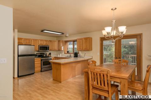 21950 Sheltering Spruce Loop, Chugiak, AK 99567 photo 9