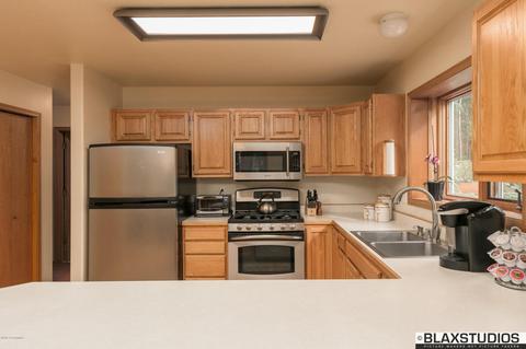 21950 Sheltering Spruce Loop, Chugiak, AK 99567 photo 11