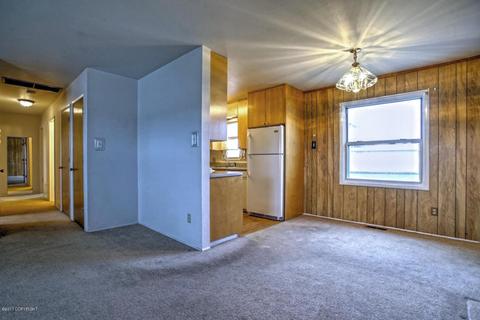 830 Birch St, Anchorage, AK 99501 photo 7