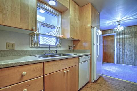 830 Birch St, Anchorage, AK 99501 photo 14