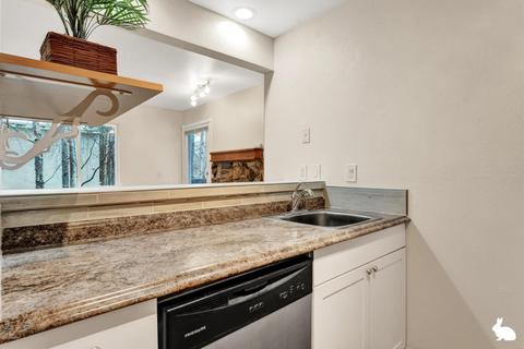 5018 E 43rd Ave # 10, Anchorage, AK 99508 photo 11