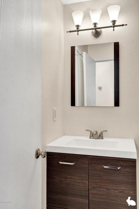 5018 E 43rd Ave # 10, Anchorage, AK 99508 photo 21