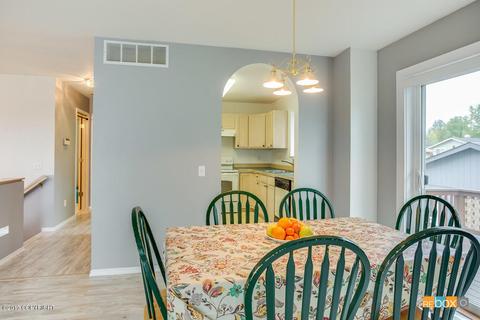1731 E 57th Cir, Anchorage, AK 99507 photo 11