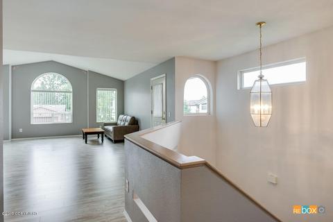 1731 E 57th Cir, Anchorage, AK 99507 photo 3