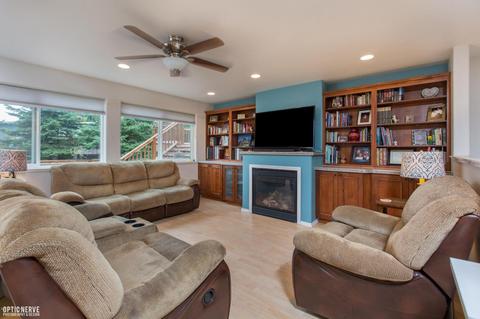 3136 W 64th Ave, Anchorage, AK 99502 photo 13