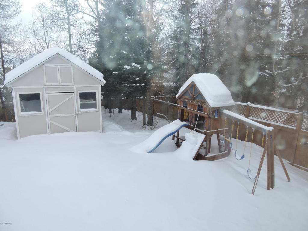 20404 New England Dr, Eagle River, AK 99577 photo 14