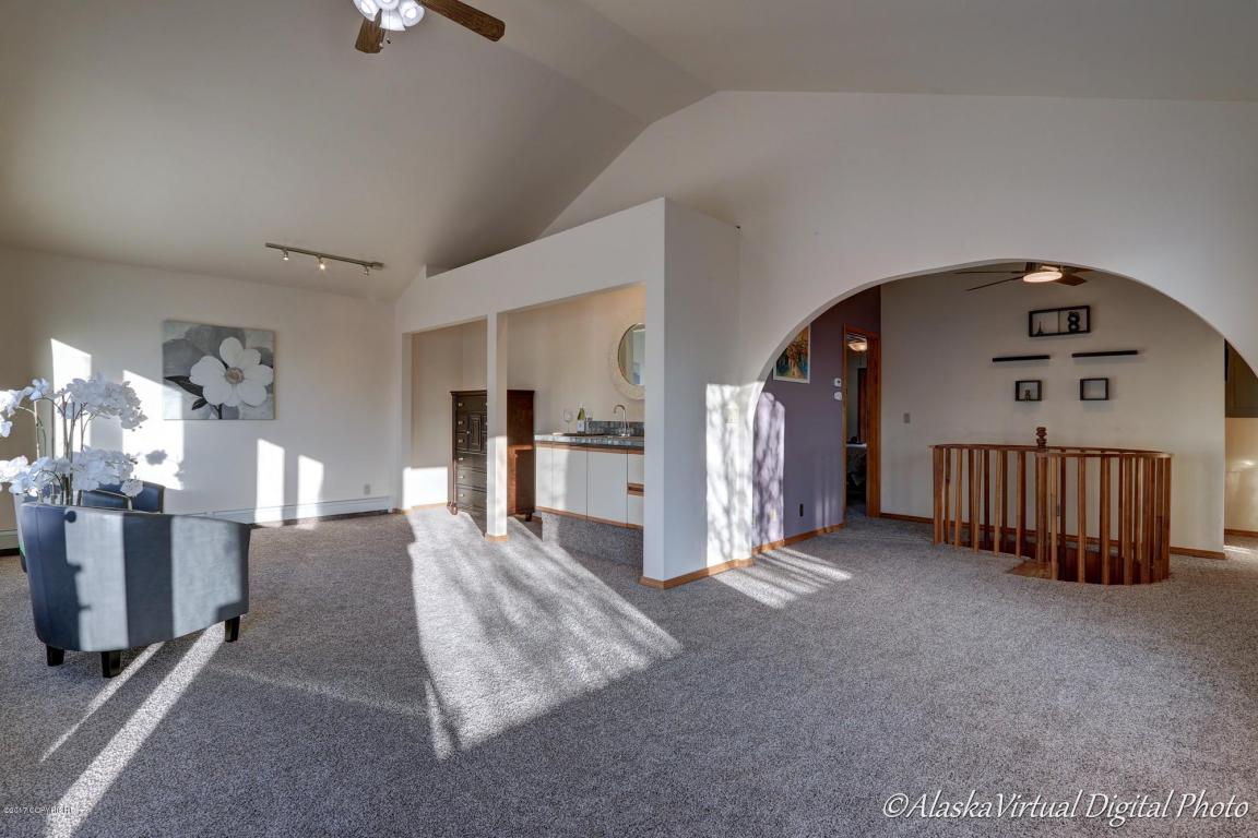 3002 Eureka St, Anchorage, AK 99503 photo 19