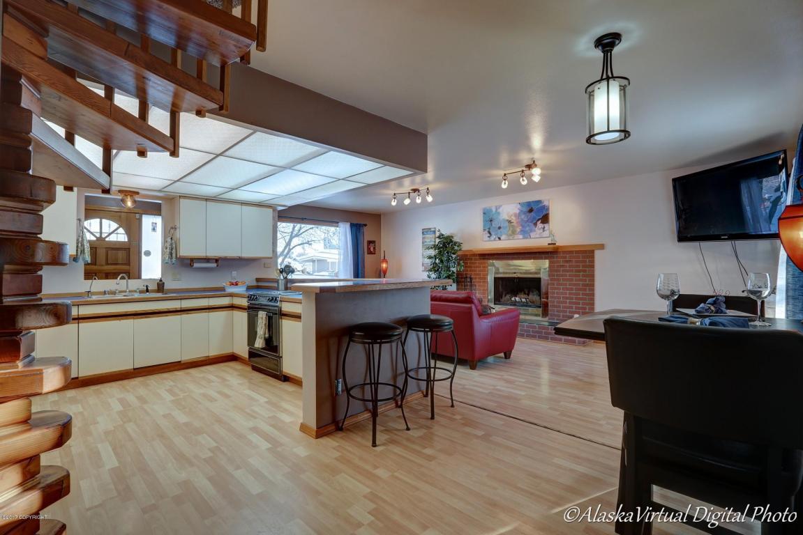 3002 Eureka St, Anchorage, AK 99503 photo 6