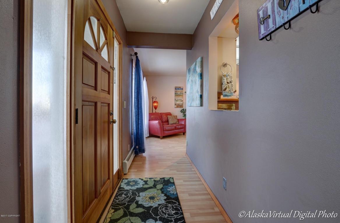 3002 Eureka St, Anchorage, AK 99503 photo 1