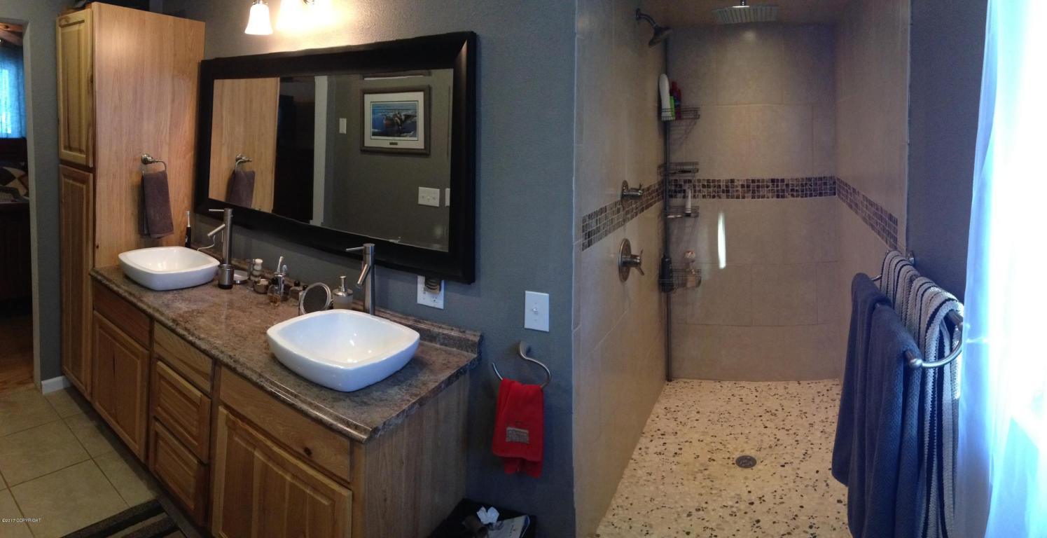 11333 Lower Sunny Cir, Eagle River, AK 99577 photo 16