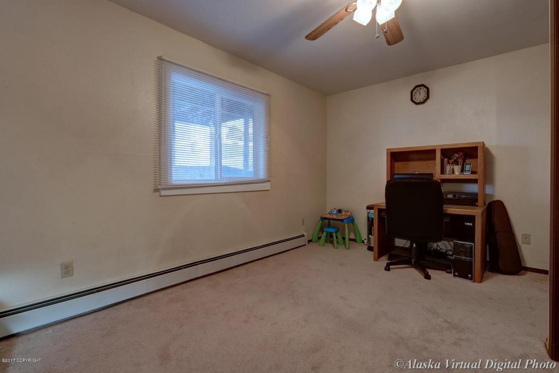17017 Vanover Cir, Eagle River, AK 99577 photo 20