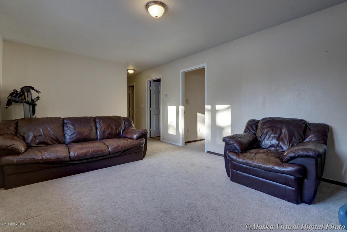 17017 Vanover Cir, Eagle River, AK 99577 photo 19