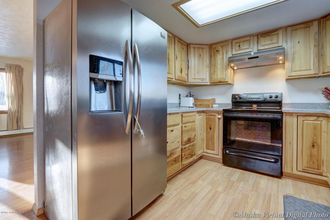 17017 Vanover Cir, Eagle River, AK 99577 photo 10