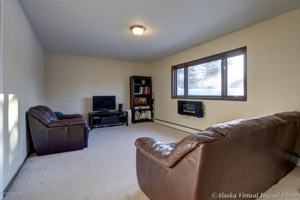 17017 Vanover Cir, Eagle River, AK 99577 photo 17
